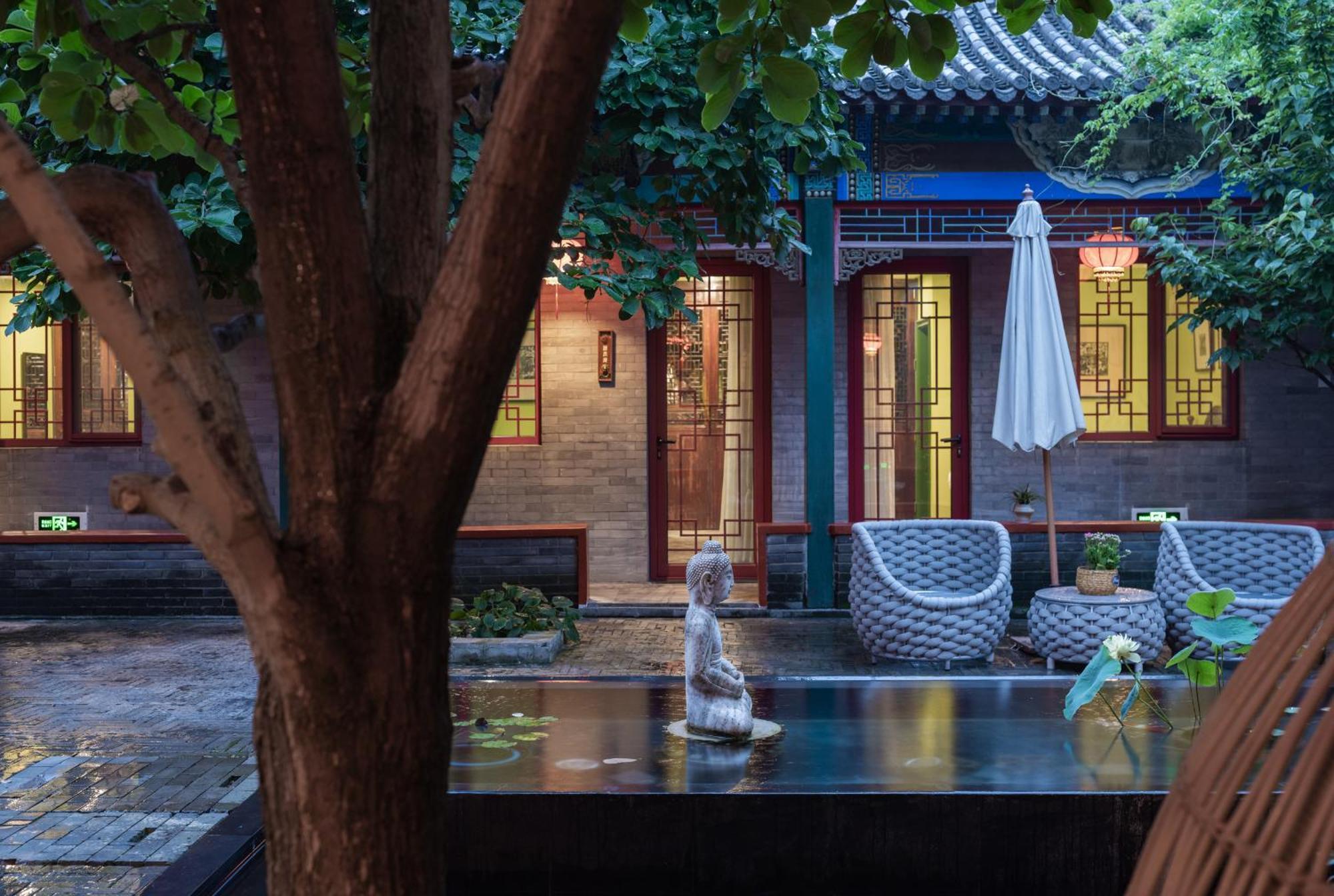 Cote Cour Deductive - Quadrangle Close To Tiananmen Square & Forbidden & Nanluoguxiang, Walk To Wangfujing, Speaking, Free Wifi, Free Laundry, Free Wonton & Noodles With Tour Ticket Service, Free Selfies With Ancient Costum Hotel