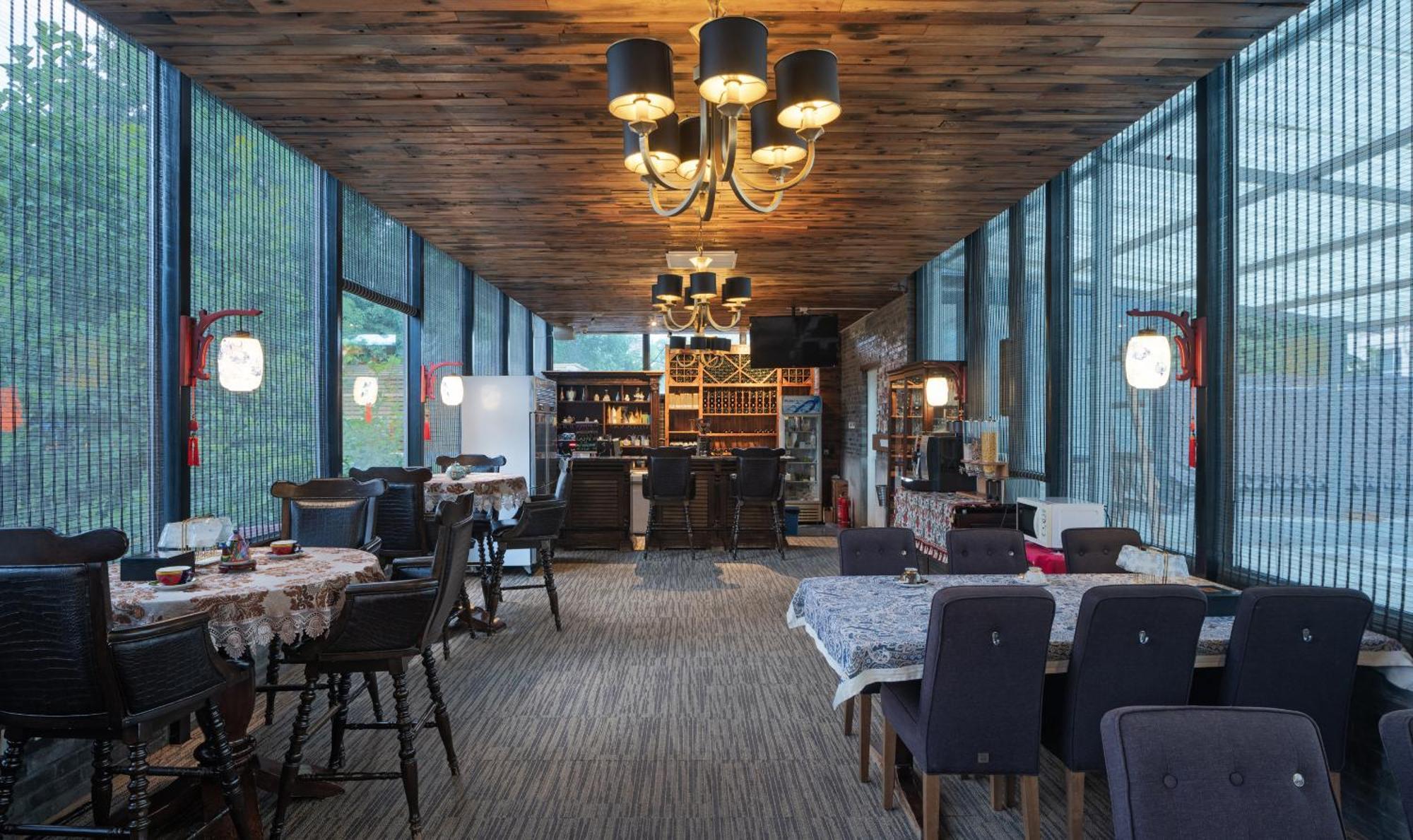 Cote Cour Deductive - Quadrangle Close To Tiananmen Square & Forbidden & Nanluoguxiang, Walk To Wangfujing, Speaking, Free Wifi, Free Laundry, Free Wonton & Noodles With Tour Ticket Service, Free Selfies With Ancient Costum Hotel Peking